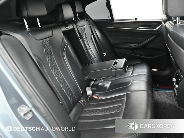 BMW 5 Series (G30) 2018 Серый из Кореи, фото 3