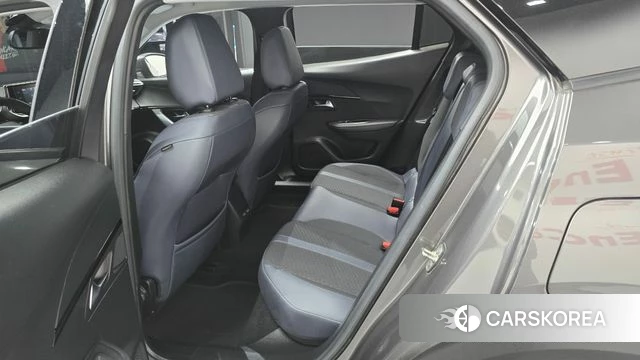 Peugeot 2008 Second generation 2021 Серый из Кореи, фото 3