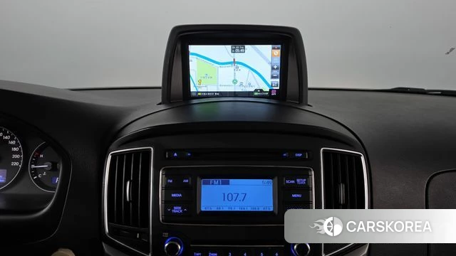 Hyundai The New Grand Starex 2018 Белый из Кореи, фото 3