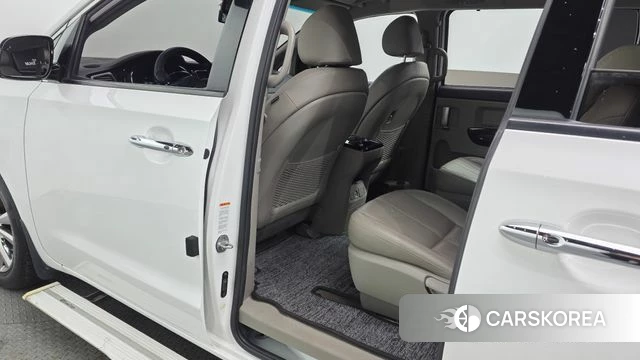 Kia The New Carnival 2018 Белый из Кореи, фото 3