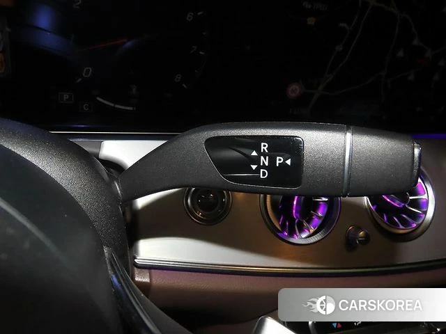 Mercedes-Benz E-Class W213 2021 Черный из Кореи, фото 3