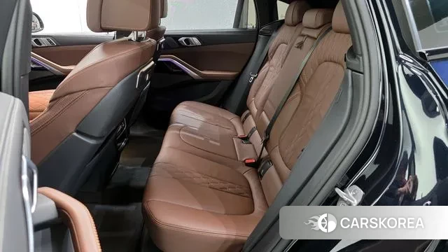 BMW X6 (G06) 2025 Черный из Кореи, фото 3