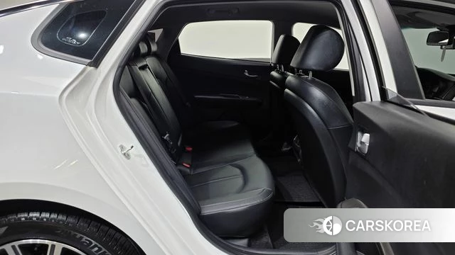 Kia The New K5 2nd generation 2019 Белый из Кореи, фото 3