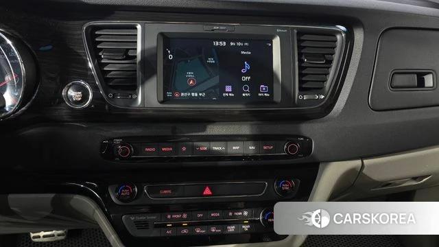 Kia The New Carnival 2019 Черный из Кореи, фото 3