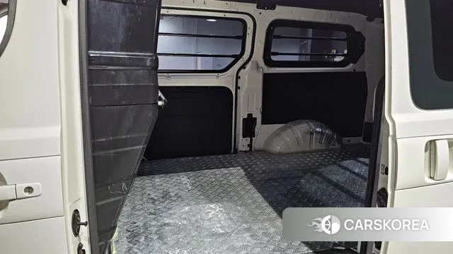 Hyundai The New Grand Starex 2021 Белый из Кореи, фото 3