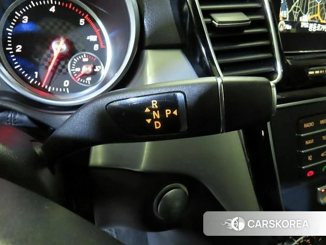 Mercedes-Benz GLE - Class W166 2018 Белый из Кореи, фото 3