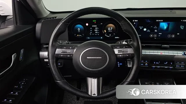 Hyundai Kona (SX2) 2023 Белый из Кореи, фото 3