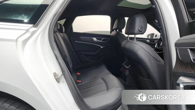 Audi A6 (C8) 2022 Белый из Кореи, фото 3