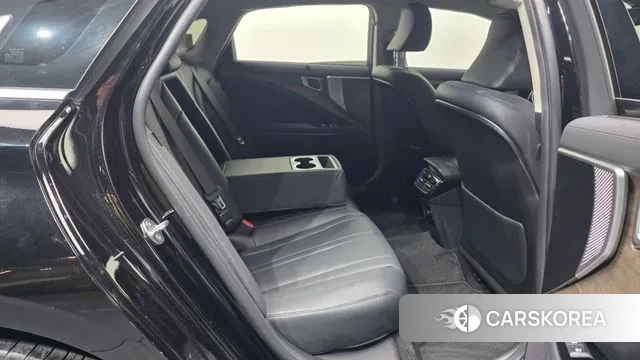 Kia K8 2024 Черный из Кореи, фото 3