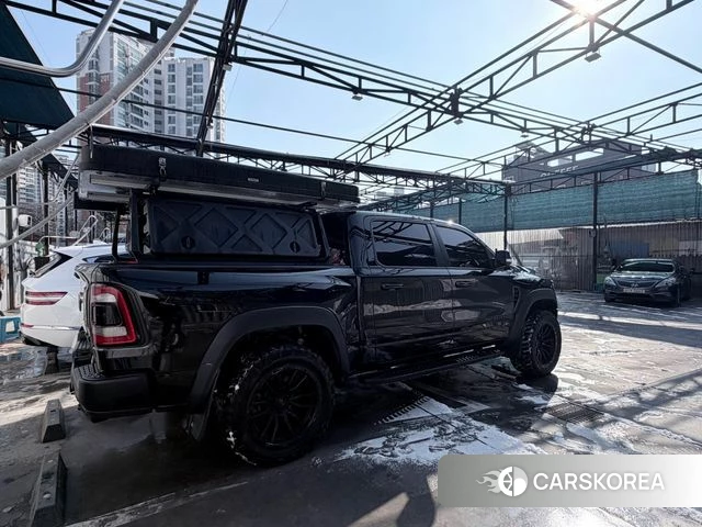 Dodge Lampicup 2022 Черный из Кореи, фото 3