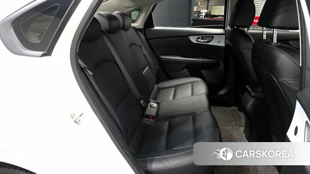 Kia Come New K3 2021 Белый из Кореи, фото 3