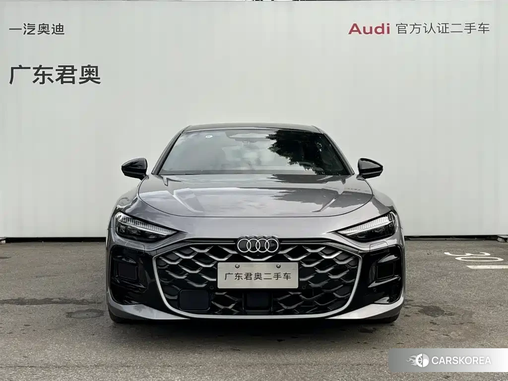 Audi A5L 2025 Silver/gray из Китая, фото 3