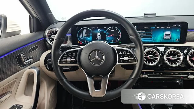 Mercedes-Benz A-Class W177 2021 Белый из Кореи, фото 3