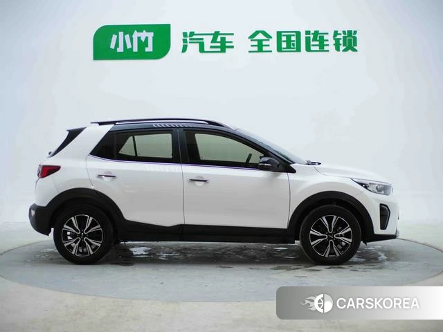 Kia Yi Ran 2021 Белый из Китая, фото 3