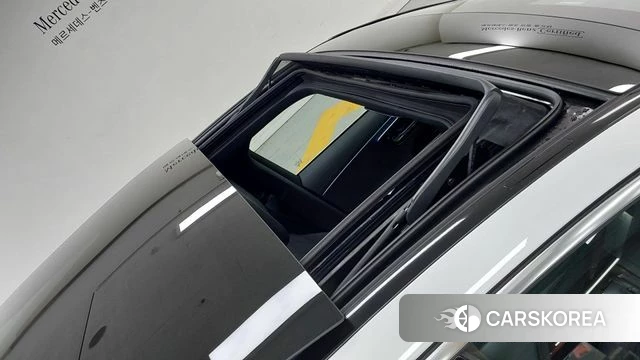 Mercedes-Benz E-Class W214 2024 Белый из Кореи, фото 3