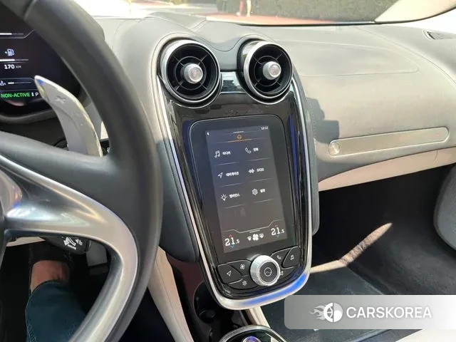 McLaren GT id 3048264 из Кореи 3