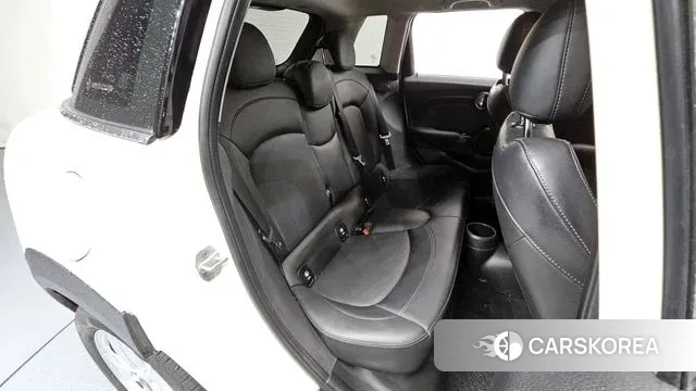 Mini Cooper 2019 Жемчужный цвет из Кореи, фото 3