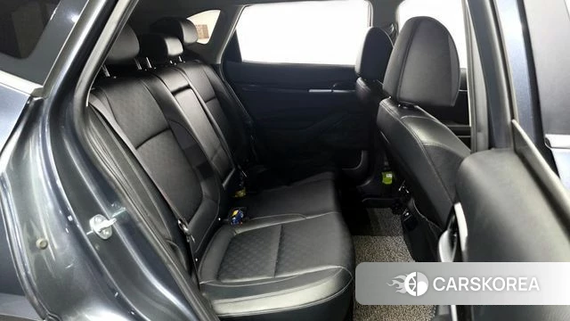 Kia Seltos 2021 Серый из Кореи, фото 3