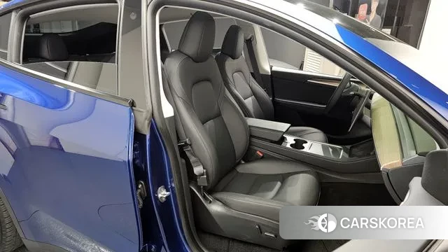 Tesla Model Y 2023 Синий из Кореи, фото 3