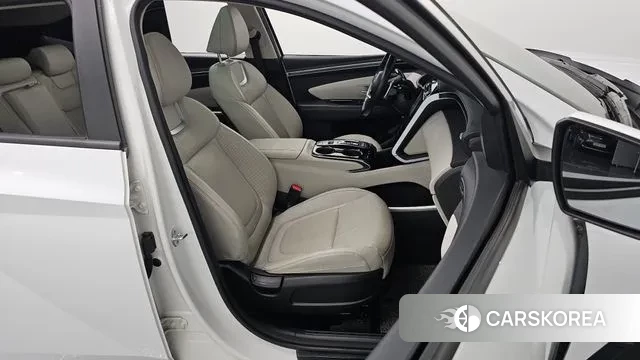 Hyundai Tucson Hybrid (NX4) 2021 Белый из Кореи, фото 3