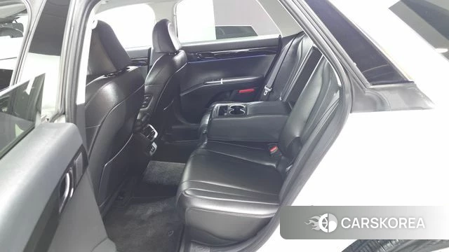Hyundai Grandeur Hybrid (GN7) 2023 Белый из Кореи, фото 3