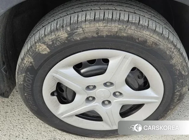 Kia Seltos 2021 Серый из Кореи, фото 3