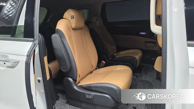 Kia Carnival 4th generation 2023 Белый из Кореи, фото 3