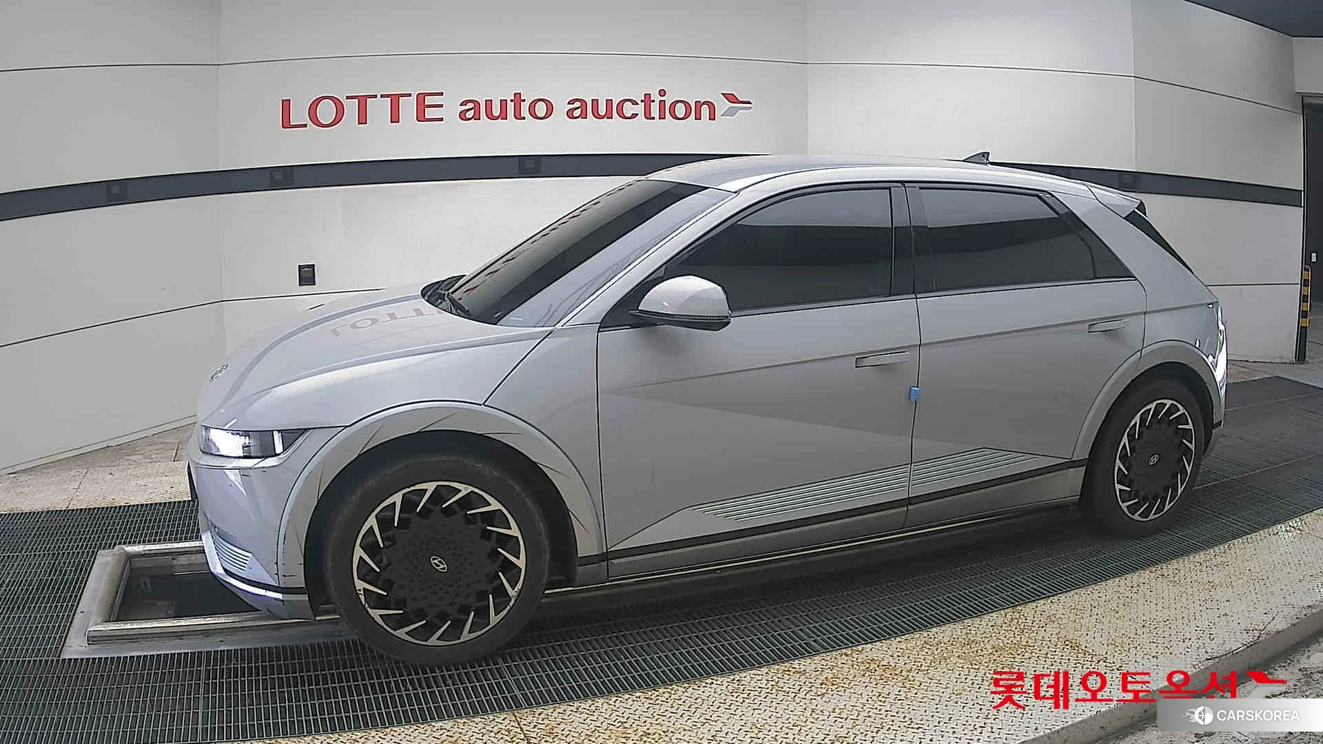 Hyundai IONIQ 5 2022 Cyber Grey Metallic из Кореи, фото 3