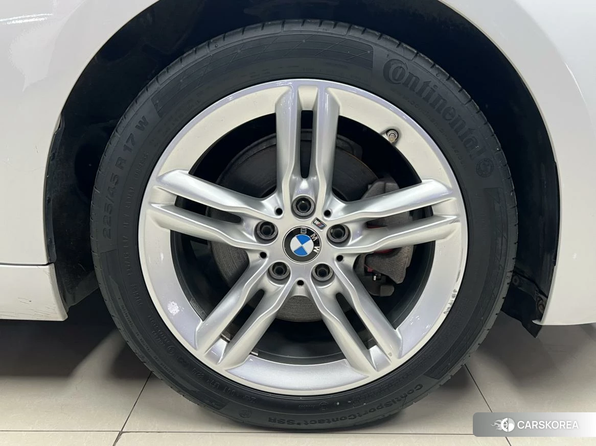 BMW 1 series 2022 Белый из Китая, фото 3