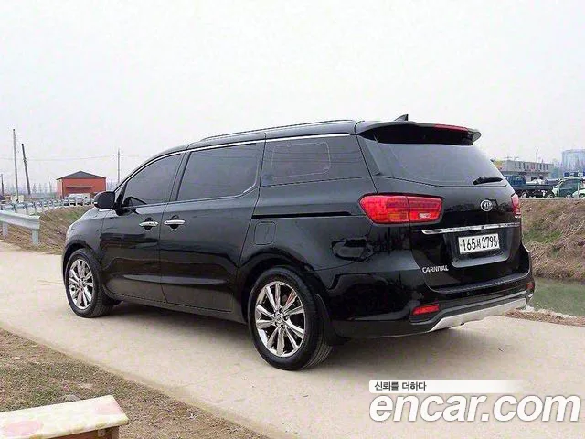 Kia The New Carnival 2019 Черный из Кореи, фото 3