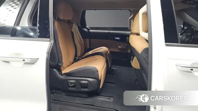 Kia Carnival 4th generation 2023 Белый из Кореи, фото 3