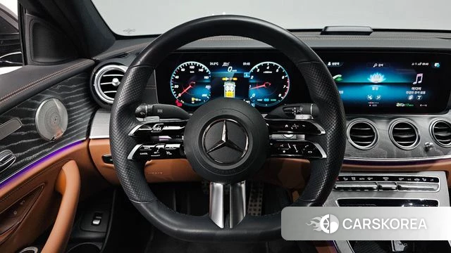 Mercedes-Benz E-Class W213 2021 Серый из Кореи, фото 3
