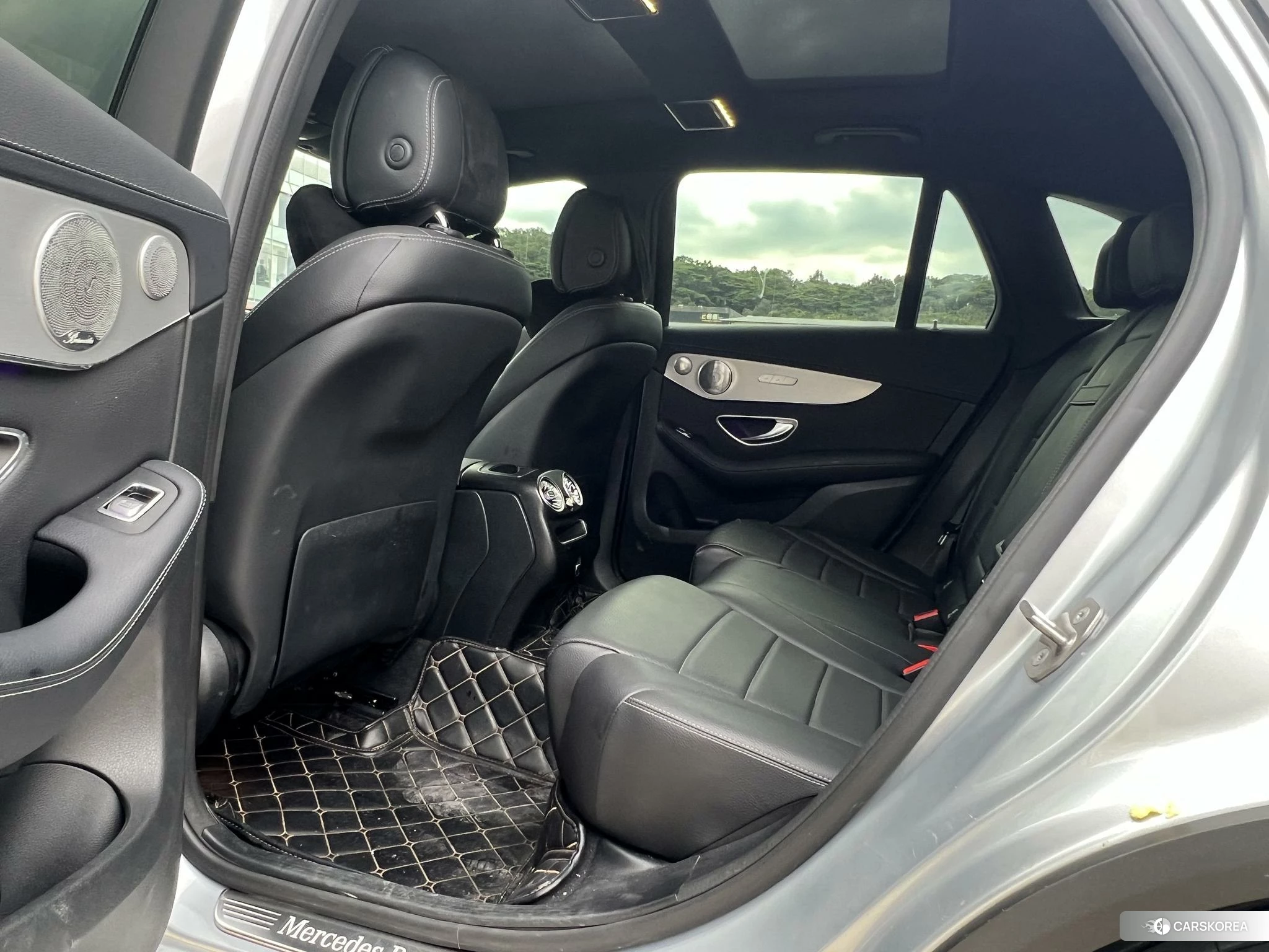 Mercedes-Benz GLC 2020 Серебристо-серый из Китая, фото 3