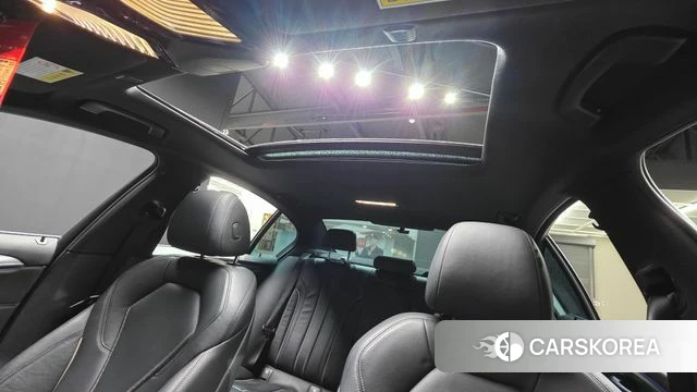 BMW 5 Series (G30) 2018 Серый из Кореи, фото 3