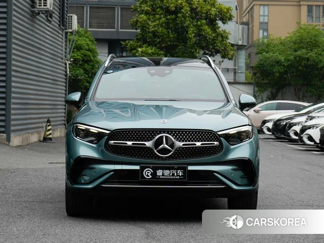 Mercedes-Benz GLC 2024 Зеленый из Китая, фото 3