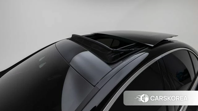 Mercedes-Benz E-Class W214 2025 Черный из Кореи, фото 3