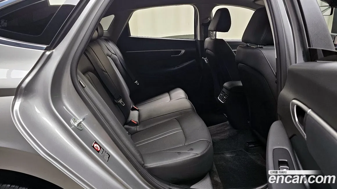 Hyundai Sonata (DN8) 2019 Серебристо-серый из Кореи, фото 3