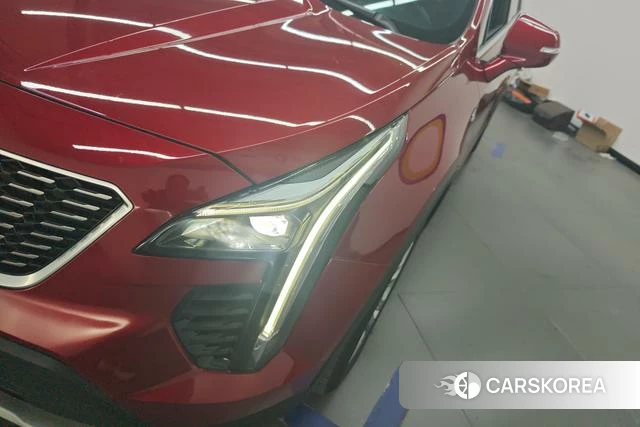 Cadillac XT4 2022 Красный из Китая, фото 3