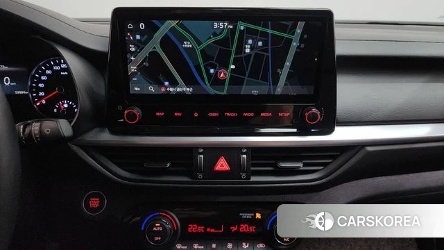 Kia The New K3 2nd generation 2021 Белый из Кореи, фото 3