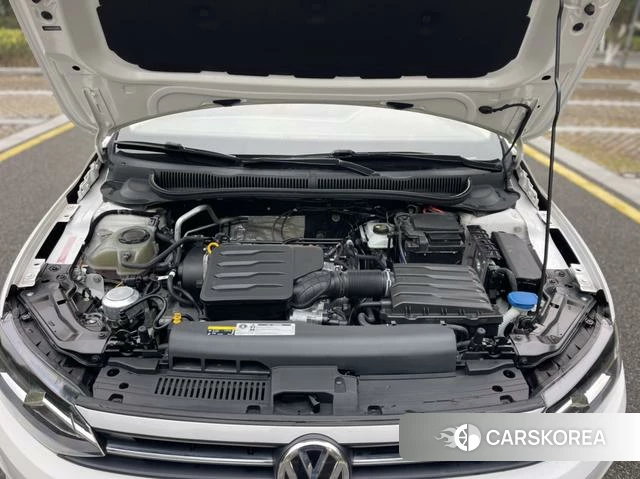 Volkswagen Polo 2021 Белый из Китая, фото 3