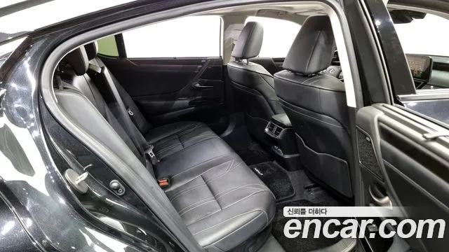 Lexus ES300h 7th generation 2023 Черный из Кореи, фото 3