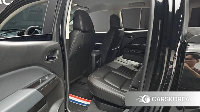 Chevrolet (GM Daewoo) Real New Colorado 2021 Черный из Кореи, фото 3