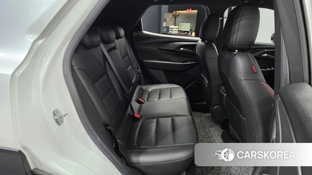 Chevrolet (GM Daewoo) Trailblazer 2022 Белый из Кореи, фото 3