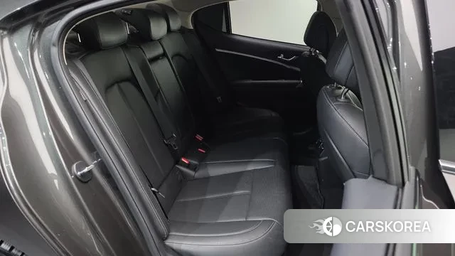 Genesis The New G70 2023 Серый из Кореи, фото 3