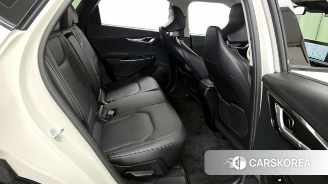 Kia EV6 2022 Жемчужный цвет из Кореи, фото 3