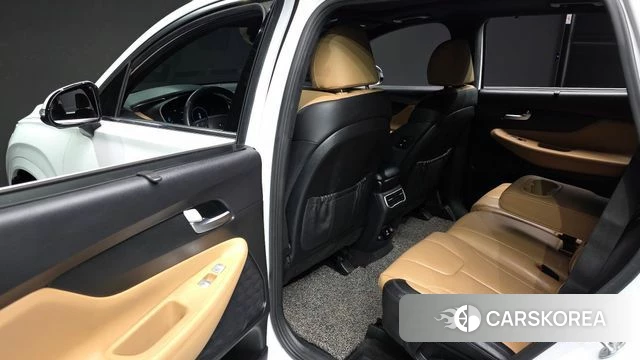 Hyundai The New Santa Fe 2021 Белый из Кореи, фото 3