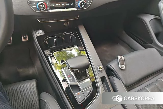 Audi A4L 2024 Белый из Китая, фото 3