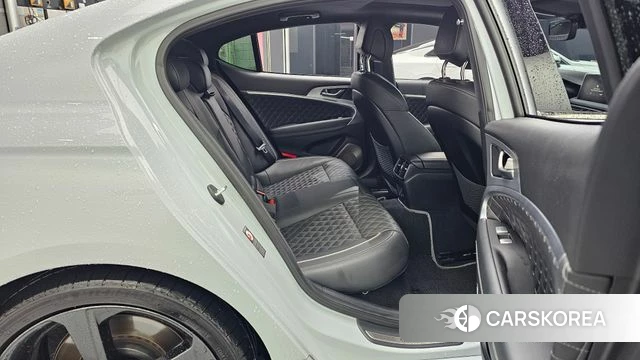 Genesis G70 2019 Серебристо-серый из Кореи, фото 3