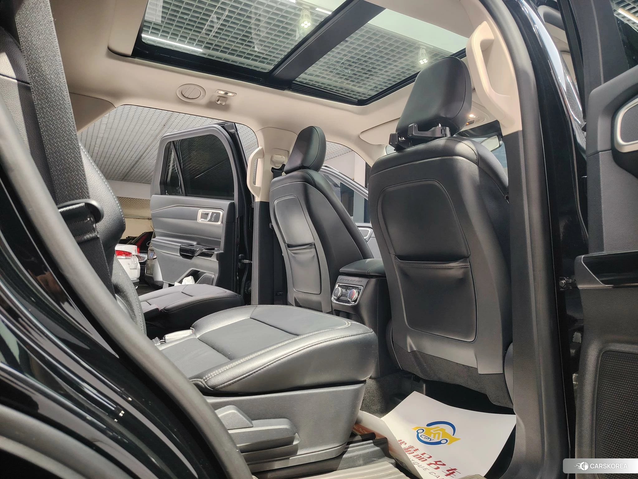 Ford Explorer 2020 Черный из Китая, фото 3