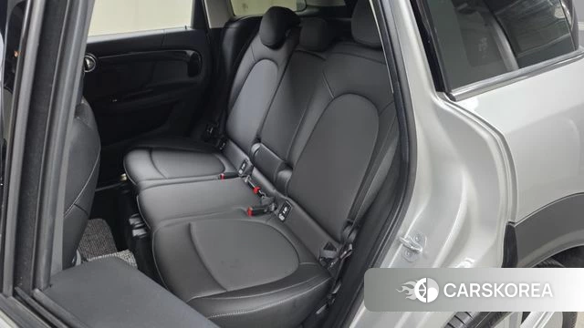 Mini Cooper Countryman 2023 Серебристо-серый из Кореи, фото 3